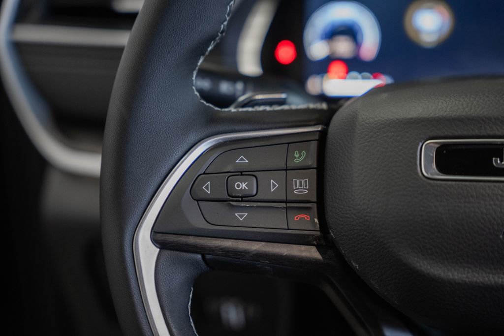 New 2025 Jeep Grand Cherokee Limited image 29