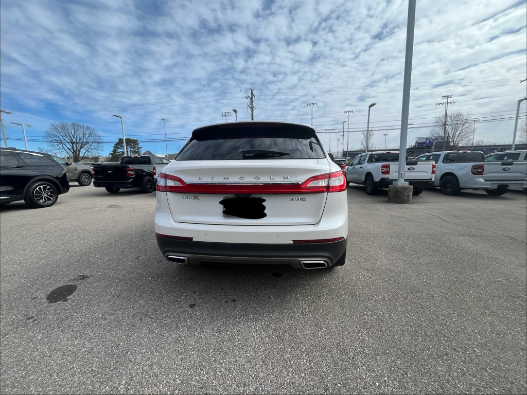 Used 2018 Lincoln MKX Reserve w/ Driver Assistance Package image 5