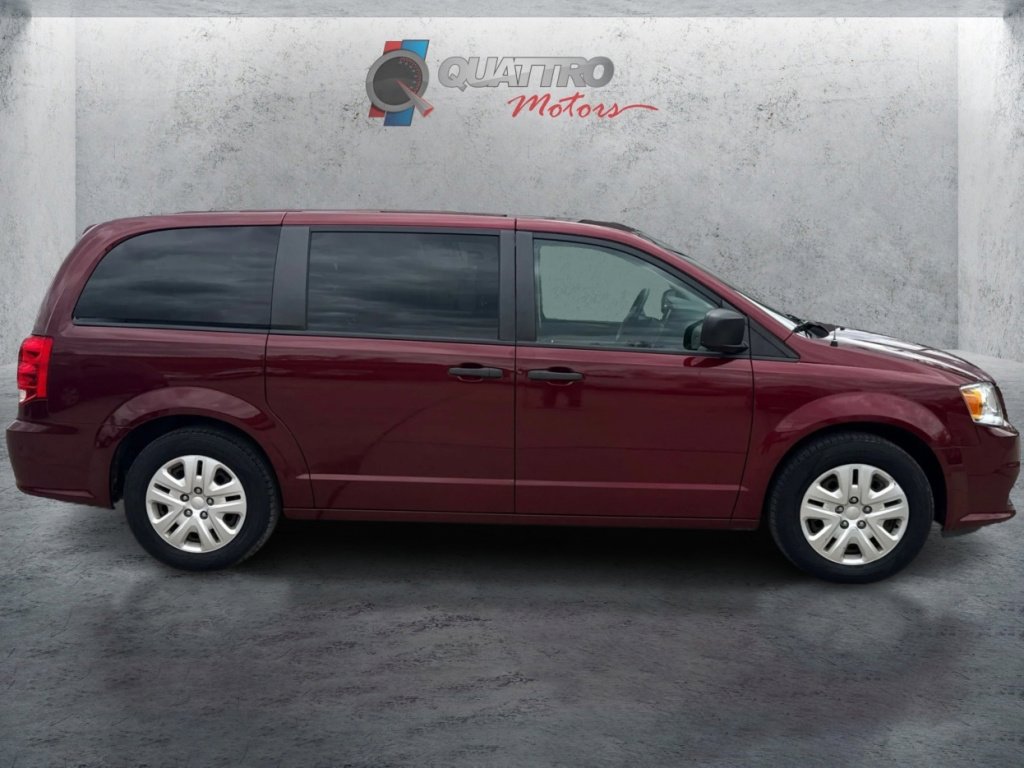 Used 2019 Dodge Grand Caravan SE w/ UConnect Hands-Free Group FWD image 7
