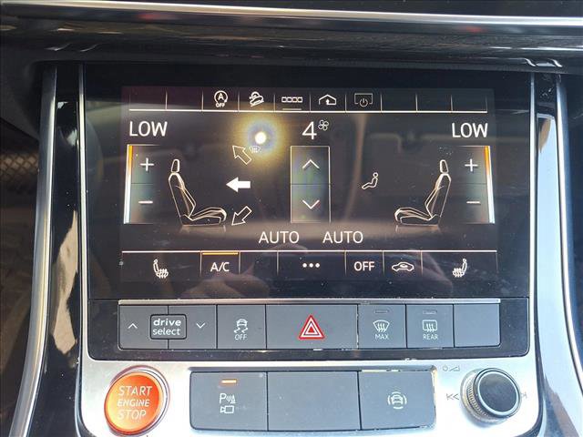 Used 2022 Audi Q8 Premium image 13