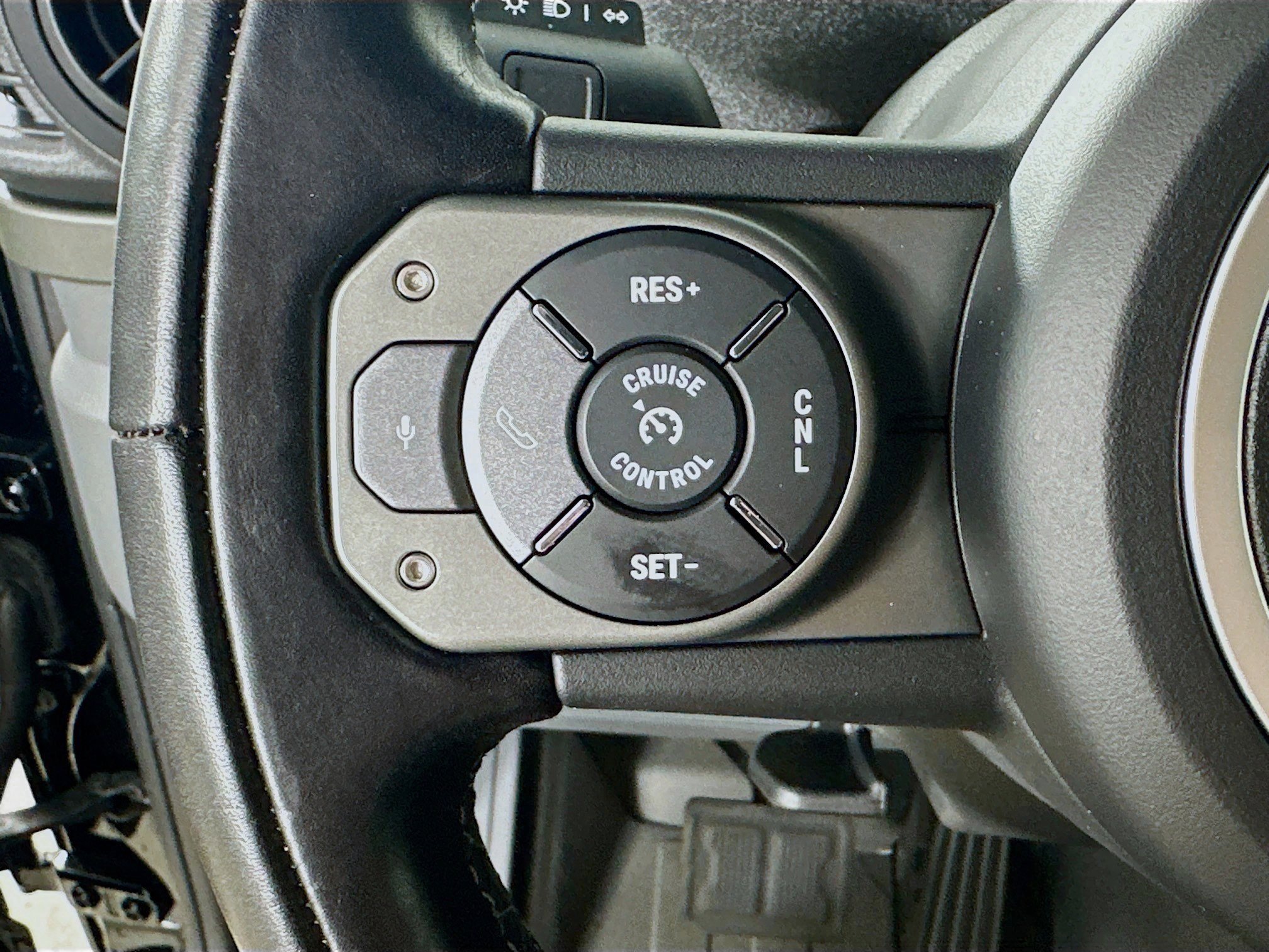 Used 2025 INEOS Grenadier AWD/4WD image 13