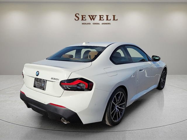 New 2026 BMW 230i Coupe RWD image 5
