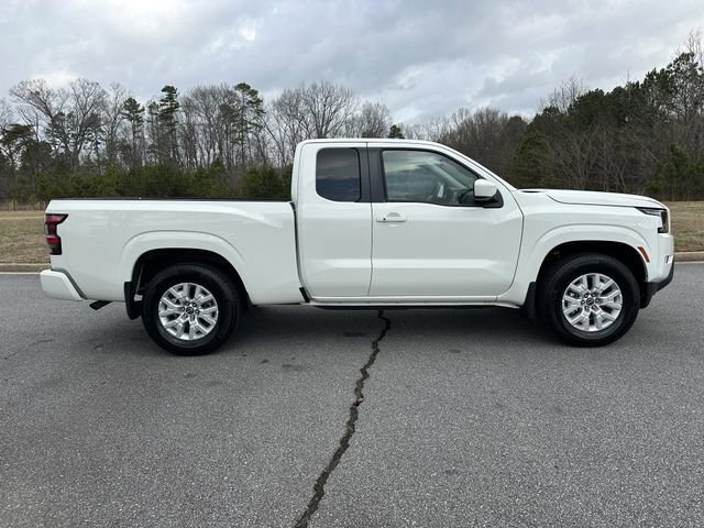 Certified 2024 Nissan Frontier SV w/ SV Convenience Package image 9