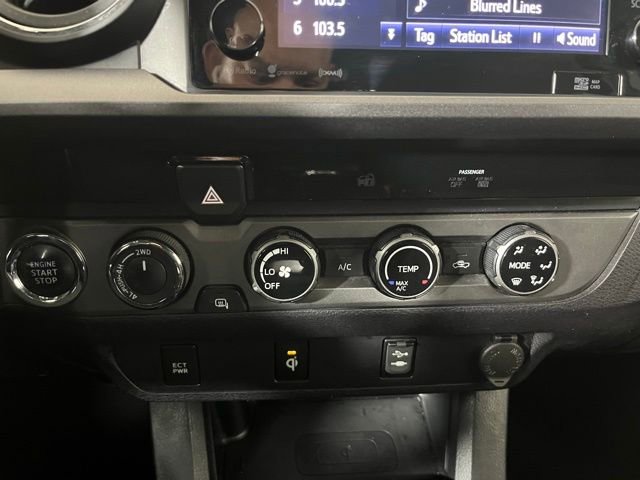 Used 2017 Toyota Tacoma TRD Sport w/ Tow Package (A/T) image 17