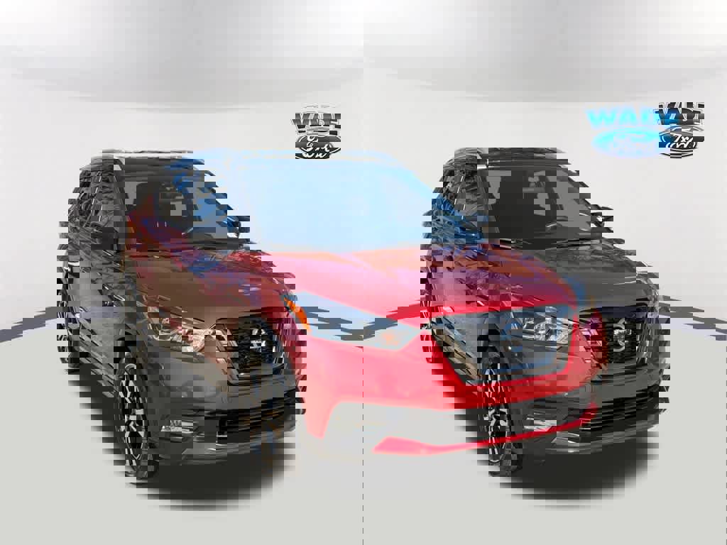 Used 2019 Nissan Kicks SR w/ SR Premium Package image 3