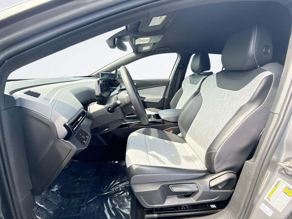 Used 2023 Volkswagen ID.4 2WD image 13