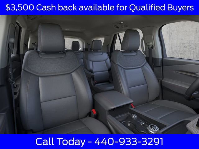 New 2026 Ford Explorer Active w/ Active Comfort Package image 12