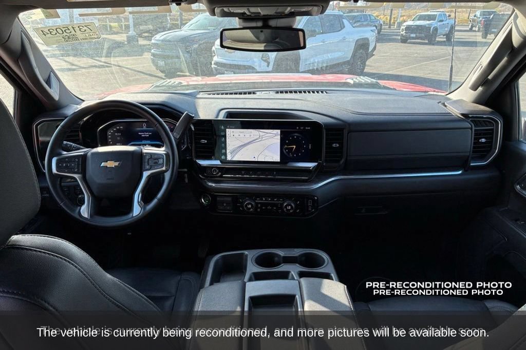 Used 2024 Chevrolet Silverado 3500 LTZ AWD/4WD image 13