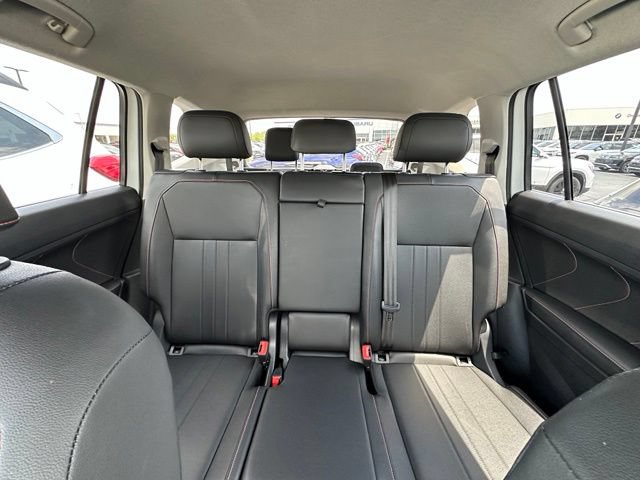 Used 2024 Volkswagen Tiguan Wolfsburg Edition FWD image 30