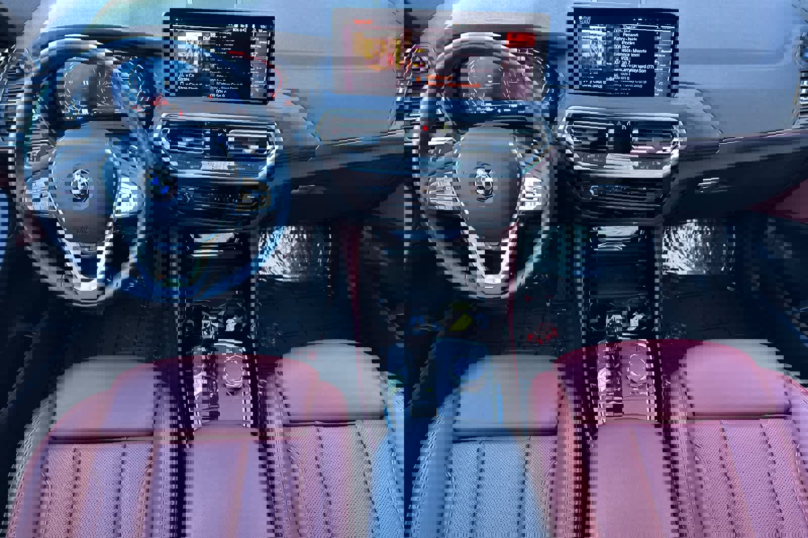 Certified 2023 BMW X4 xDrive30i w/ Premium Package image 3