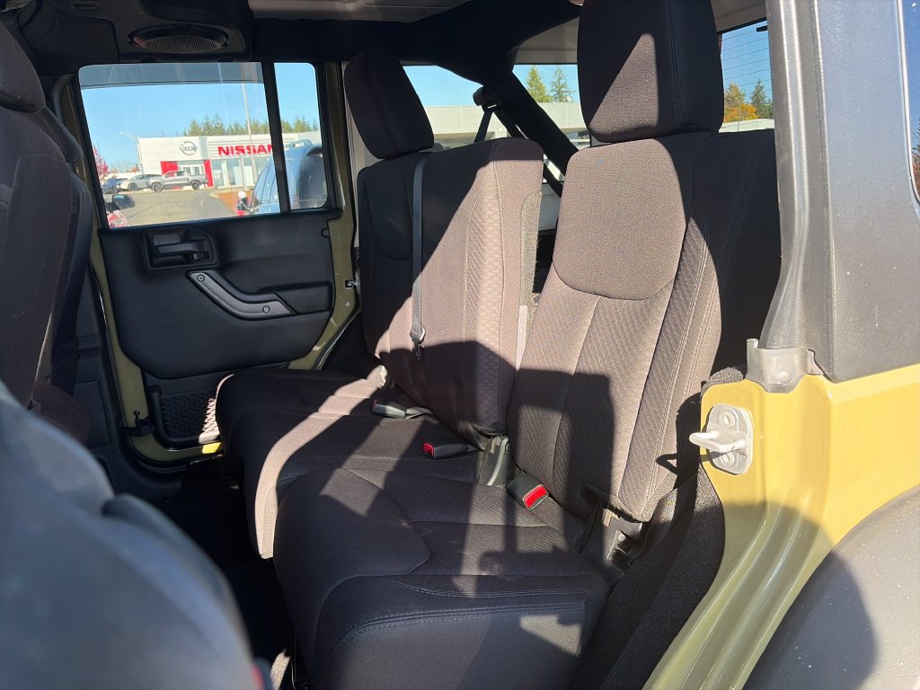 Used 2013 Jeep Wrangler Unlimited Sport AWD/4WD image 8