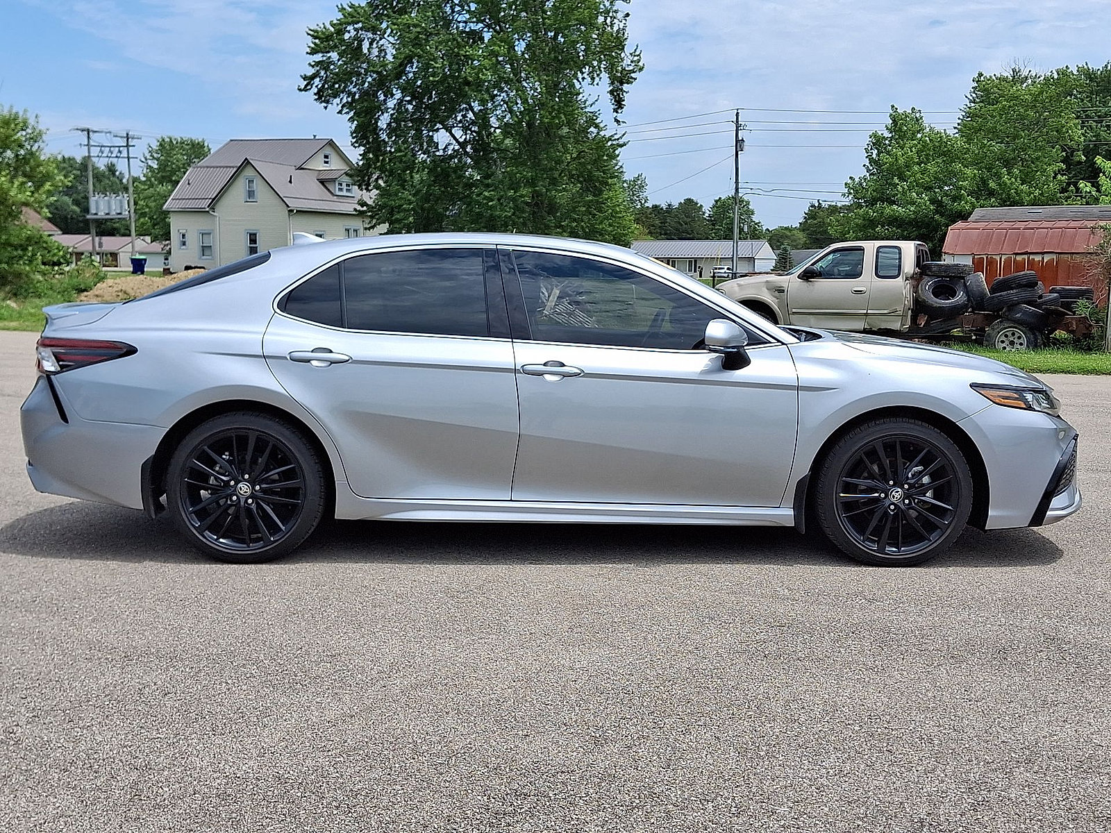 Used 2024 Toyota Camry XSE w/ Cold Weather Package FWD image 26