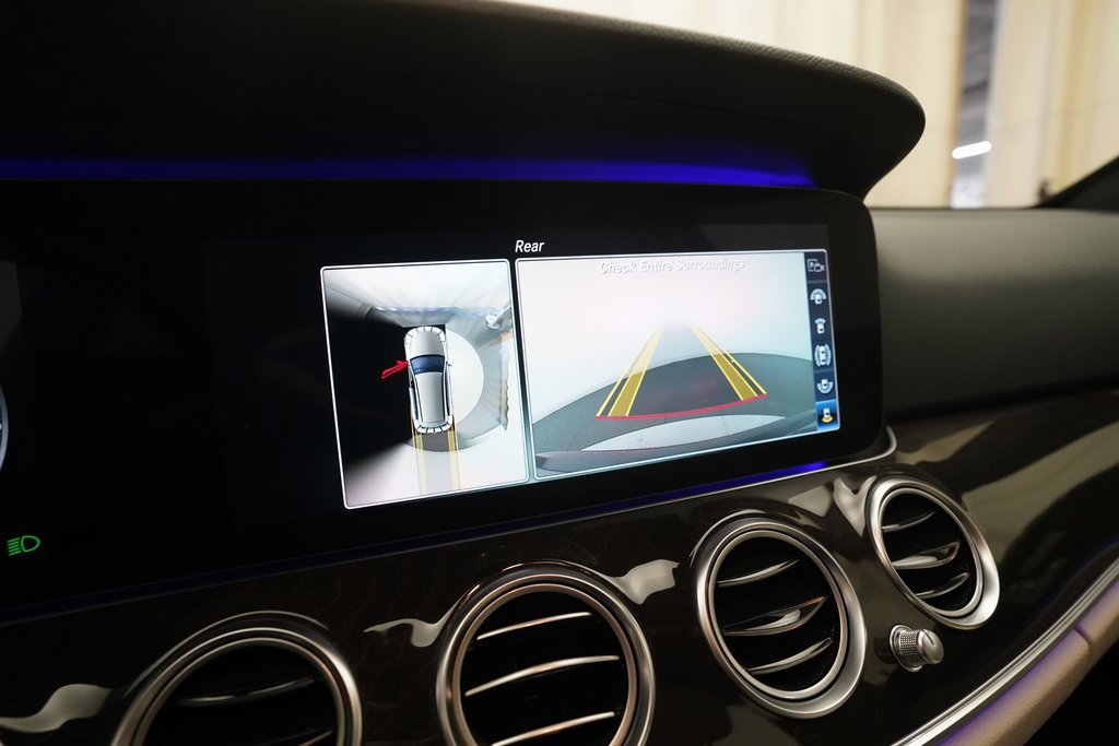 Used 2020 Mercedes-Benz E 450 4MATIC Wagon image 18
