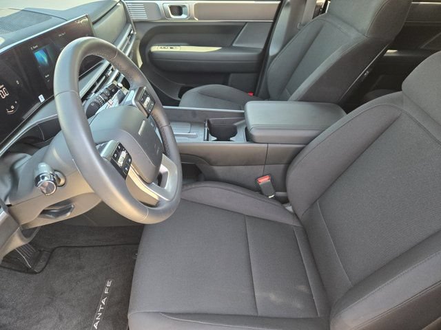 Used 2026 Hyundai Santa Fe SE FWD image 12