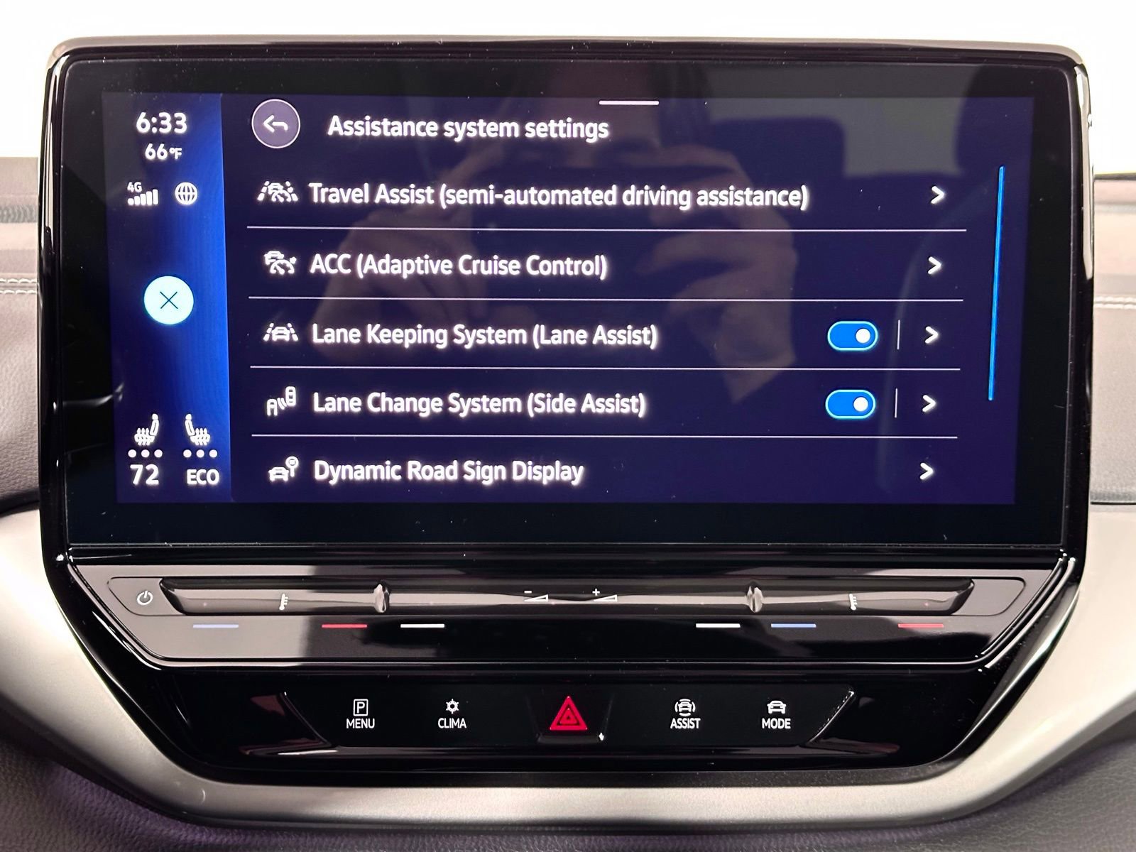 Used 2023 Volkswagen ID.4 Pro S image 37