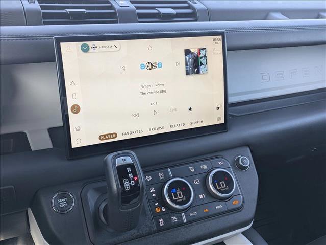 Used 2025 Land Rover Defender 110 X-Dynamic SE image 15