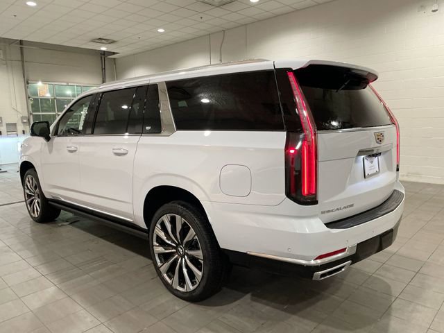 New 2026 Cadillac Escalade ESV Luxury w/ Touring Package image 3