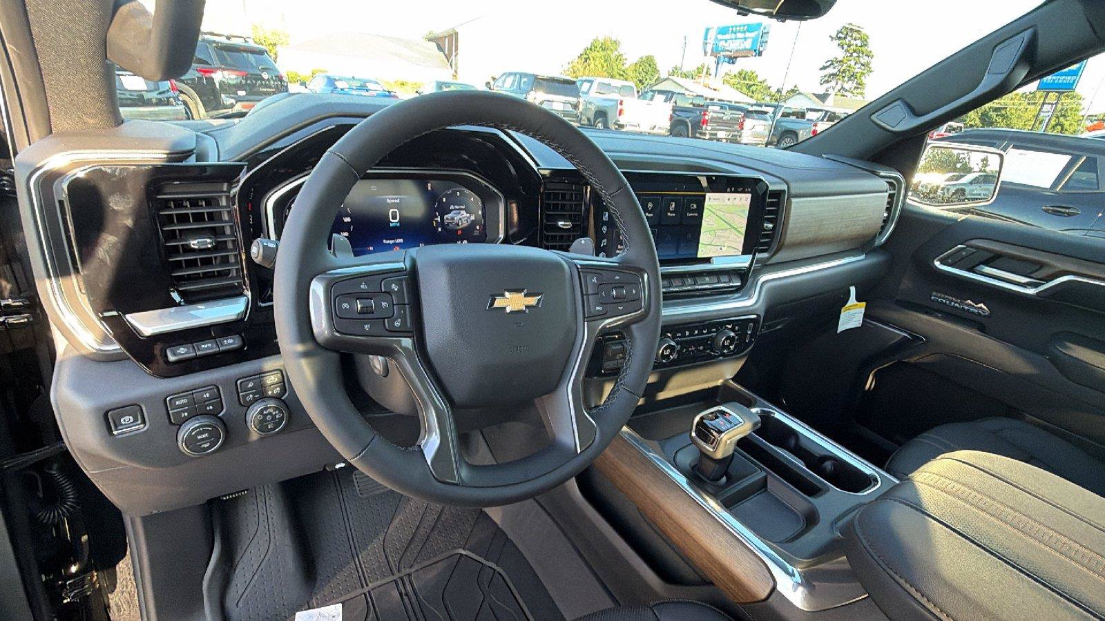 New 2026 Chevrolet Silverado 1500 High Country w/ High Country Premium Package AWD/4WD image 22