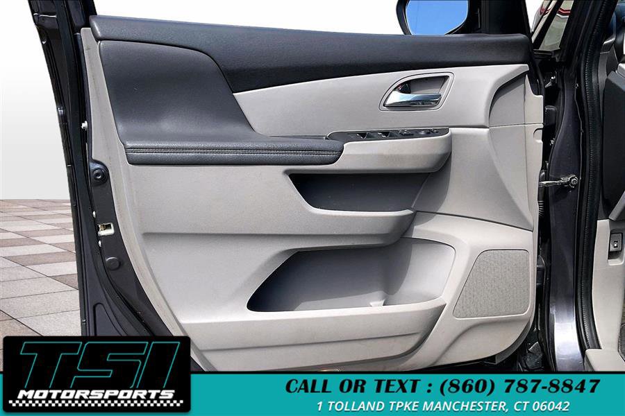 Used 2015 Honda Odyssey EX-L image 23