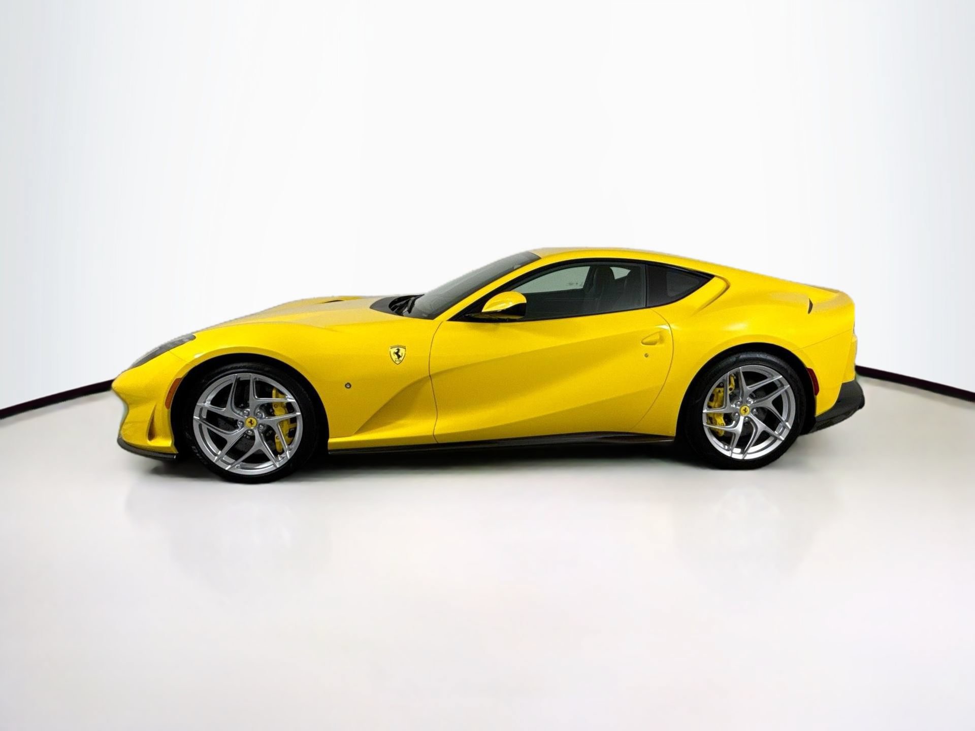 Certified 2019 Ferrari 812 Superfast RWD image 4