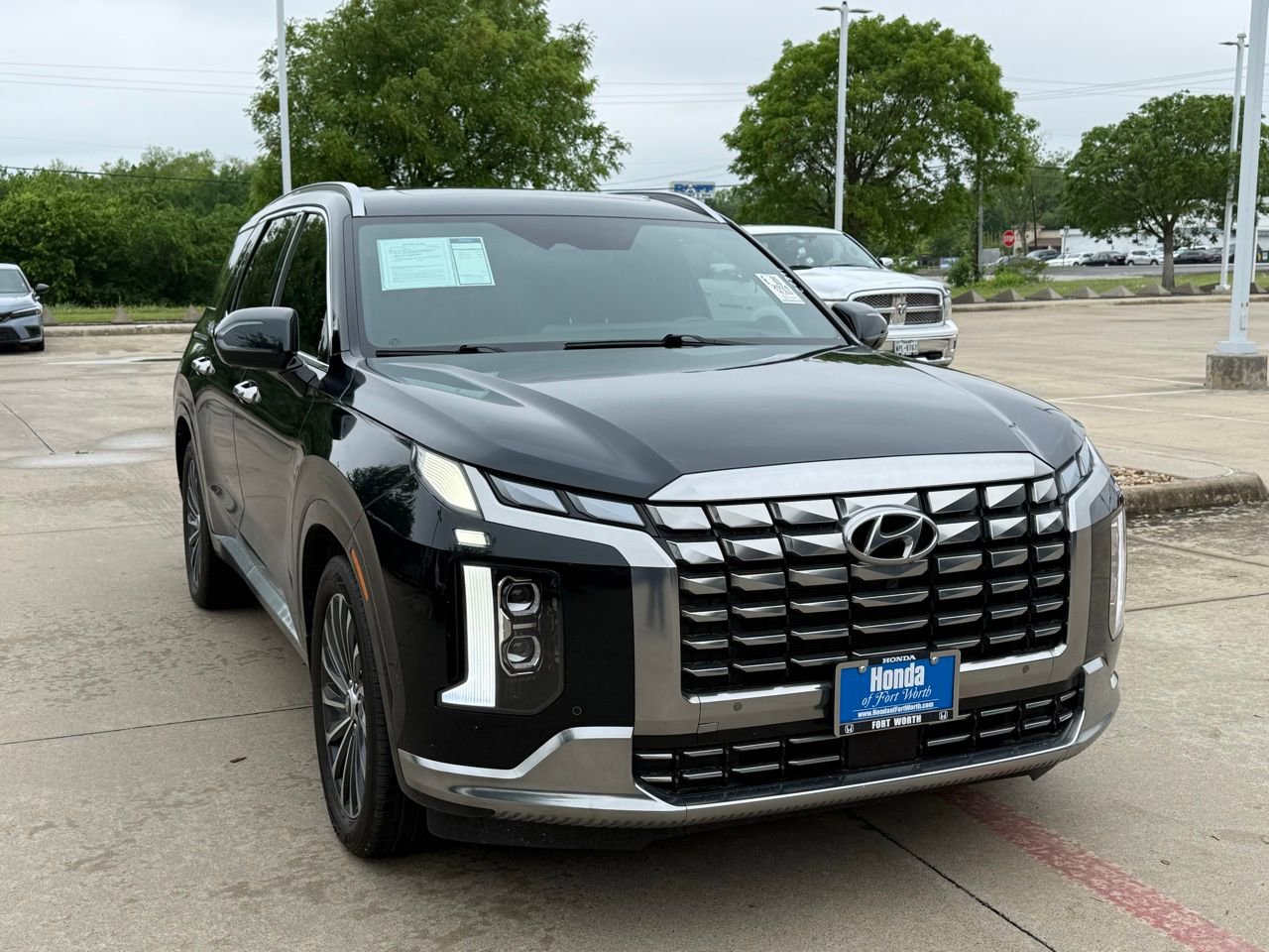 Used 2024 Hyundai Palisade Calligraphy AWD/4WD image 8