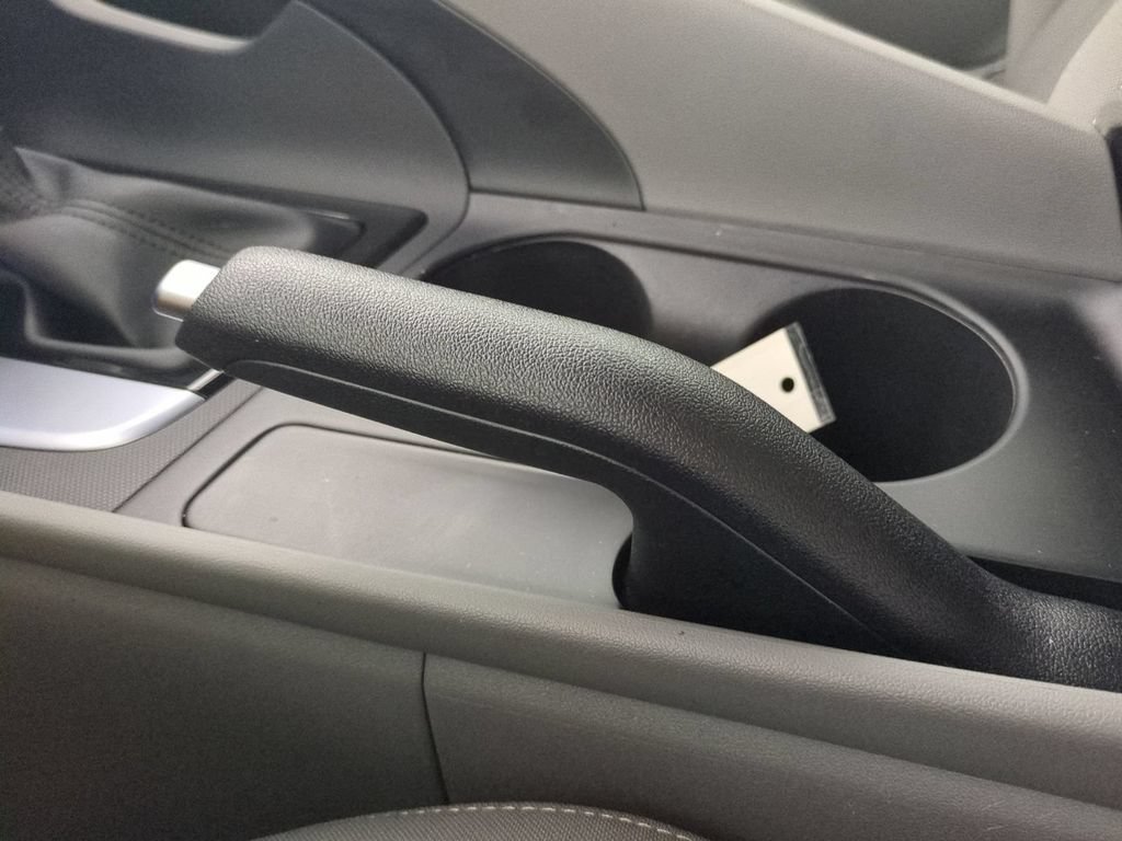Used 2024 Hyundai Elantra SEL FWD image 27