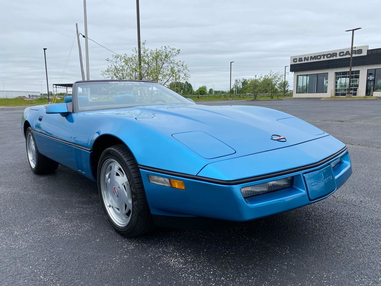 Used 1989 Chevrolet Corvette Convertible RWD image 5