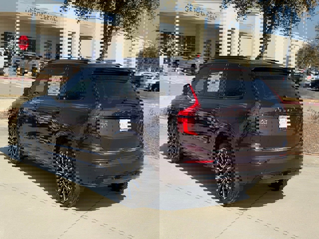 New 2026 Volvo XC90 B6 Ultra w/ Protection Package Premier image 5