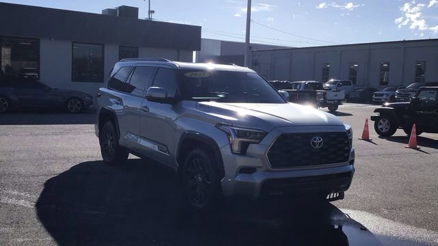 Used 2023 Toyota Sequoia Platinum image 3