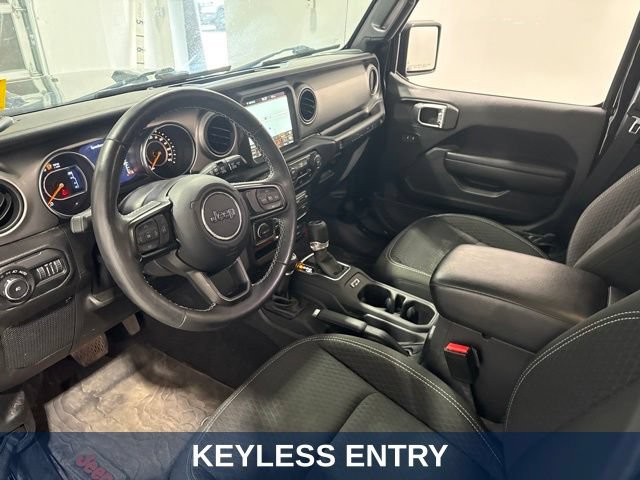 Used 2021 Jeep Wrangler Unlimited Sport AWD/4WD image 12