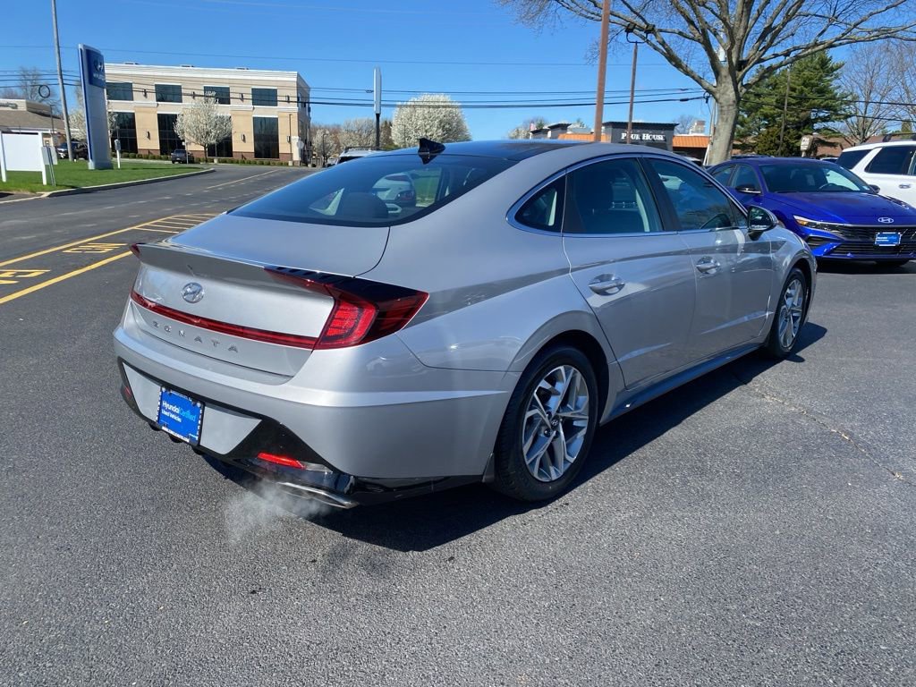 Certified 2023 Hyundai Sonata SEL w/ Convenience Package FWD image 4