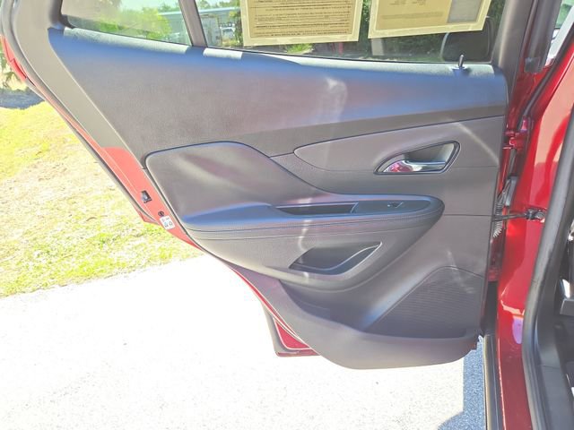 Certified 2022 Buick Encore Preferred w/ Safety Package image 9