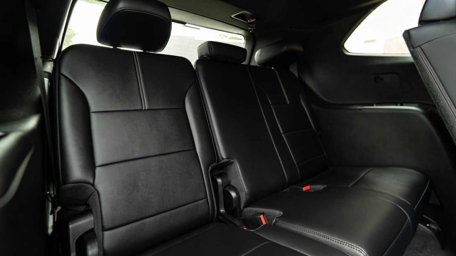 Used 2026 GMC Acadia Elevation w/ Elevation Premium Package FWD image 23