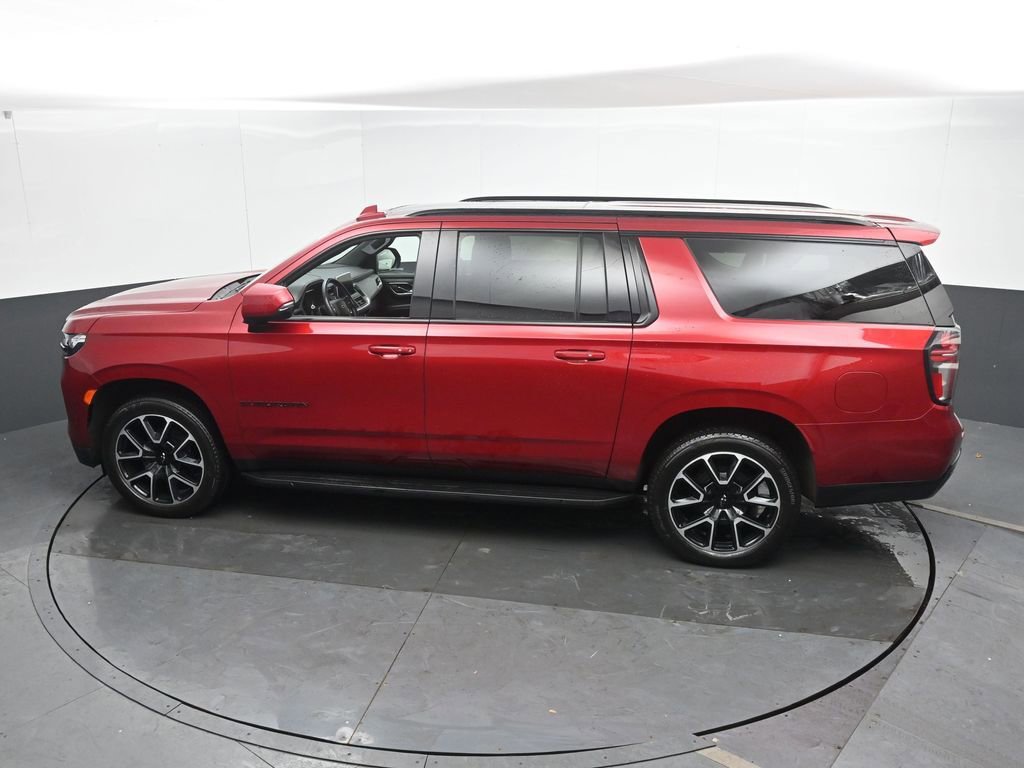 Used 2023 Chevrolet Suburban RST image 45