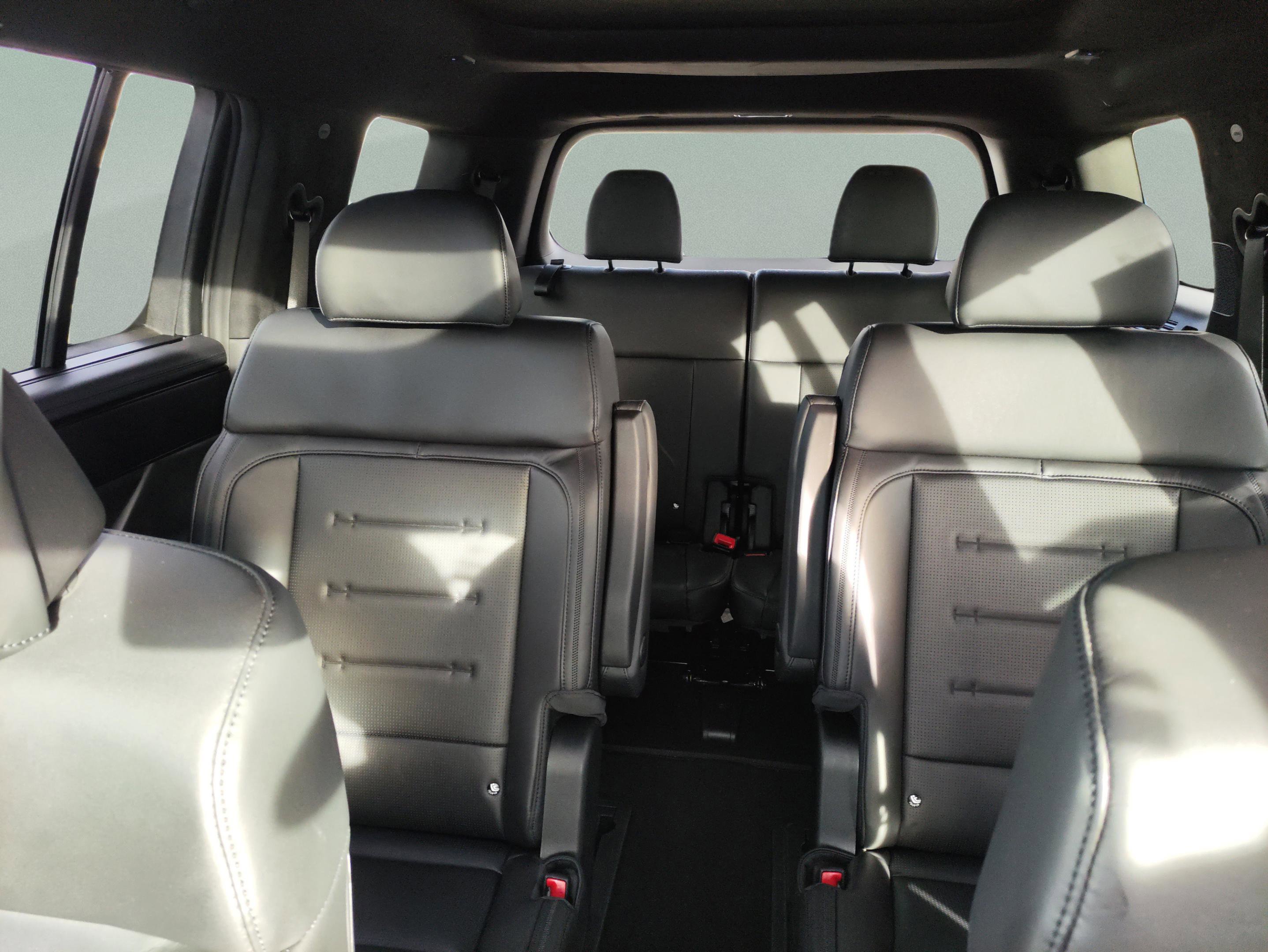 Used 2024 Hyundai Santa Fe Calligraphy image 22