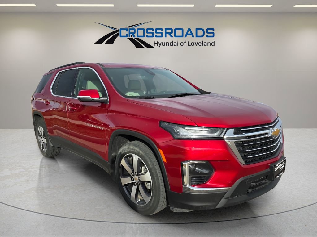 Used 2023 Chevrolet Traverse LT w/ LT Premium Package image 7
