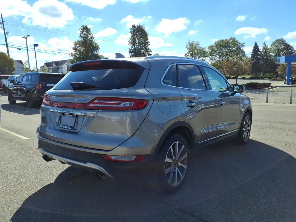 Used 2019 Lincoln MKC Reserve FWD image 4
