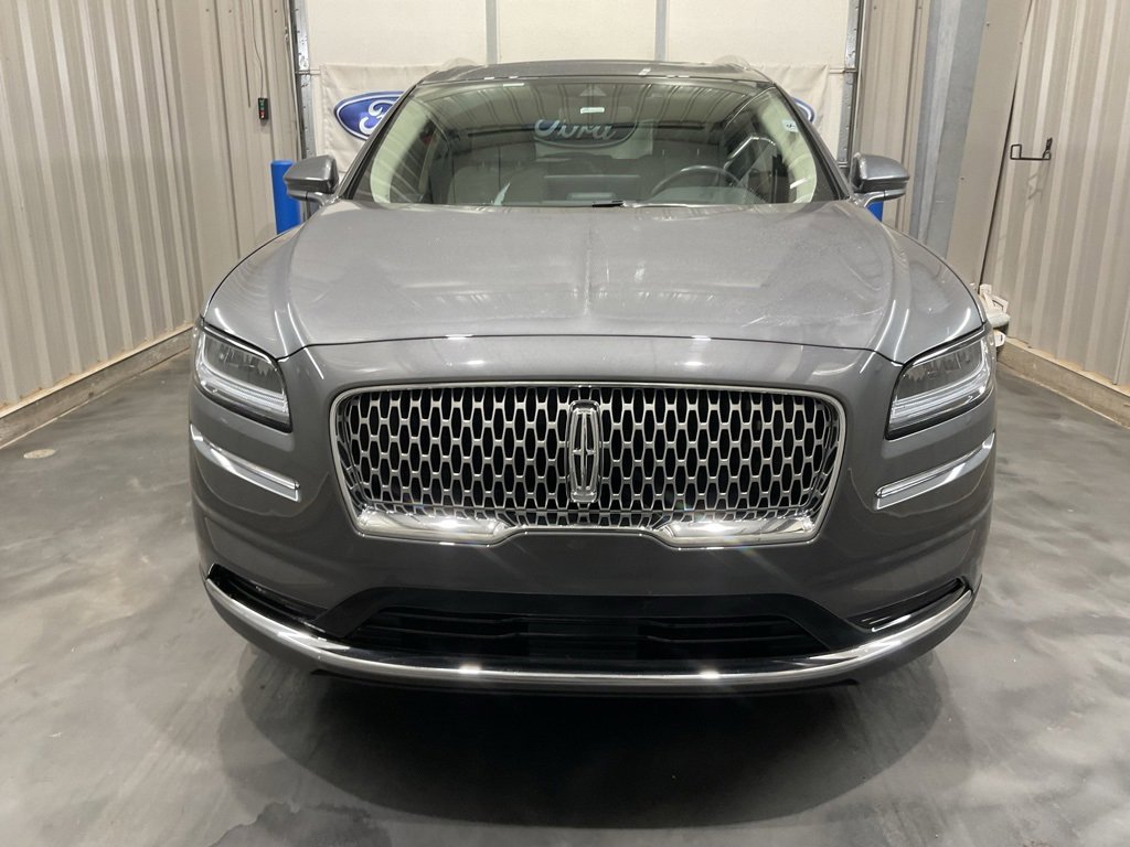 Used 2022 Lincoln Nautilus Reserve w/ Cargo Utility Package image 2