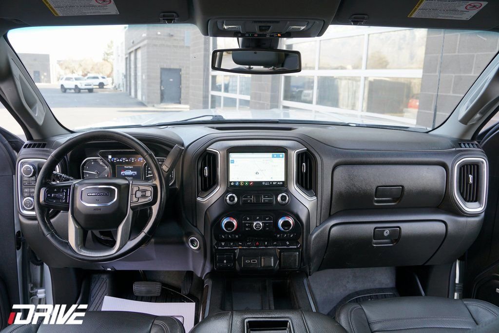 Used 2022 GMC Sierra 3500 Denali image 37
