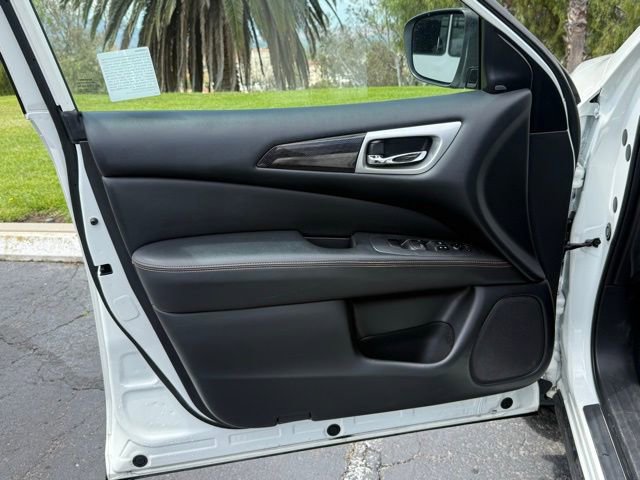 Used 2020 Nissan Pathfinder SV w/ Rock Creek Edition FWD image 7