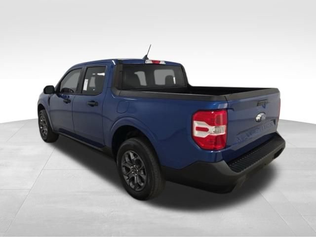 Used 2023 Ford Maverick XLT FWD image 4