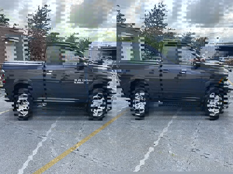 Used 2011 RAM 1500 Big Horn image 2