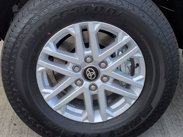 New 2026 Toyota Tundra SR5 image 10