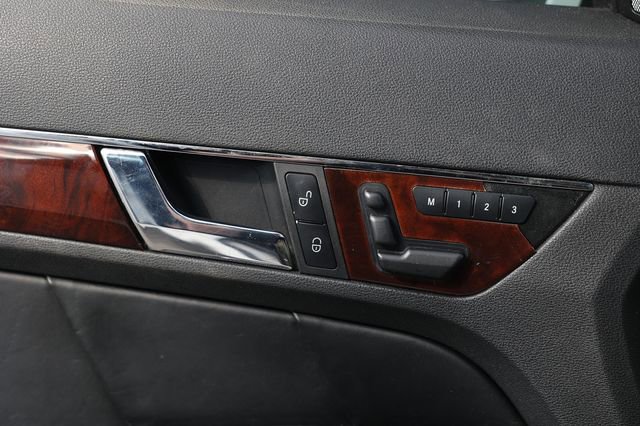 Used 2011 Mercedes-Benz E 550 Cabriolet w/ Premium 2 Pkg image 46