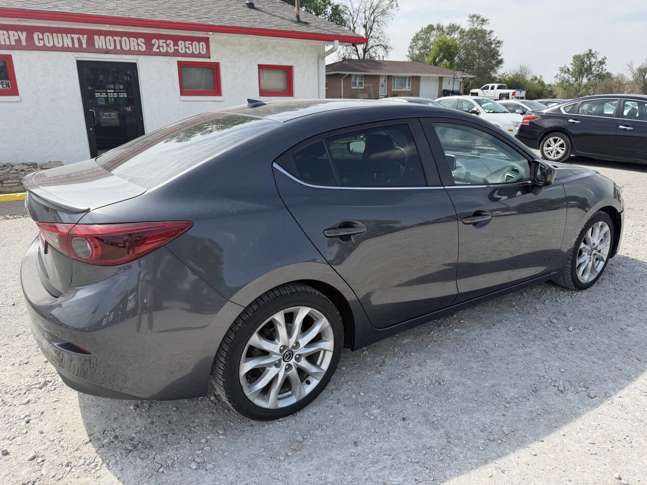 Used 2014 MAZDA MAZDA3 s Touring FWD image 3