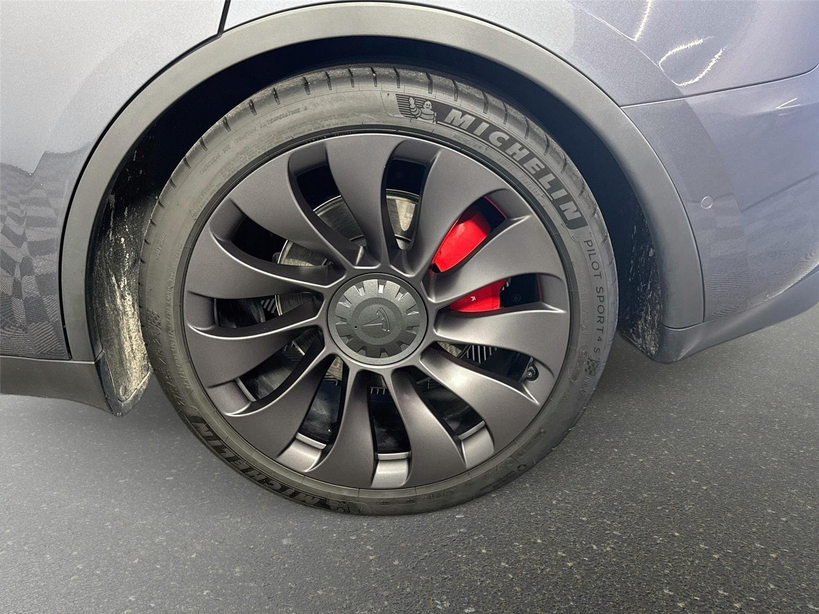 Used 2021 Tesla Model Y Performance AWD/4WD image 28
