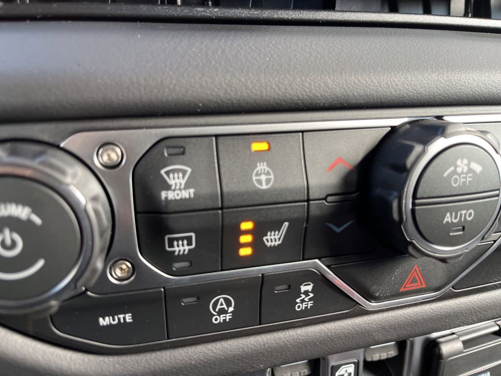 New 2026 Jeep Gladiator Mojave AWD/4WD image 5