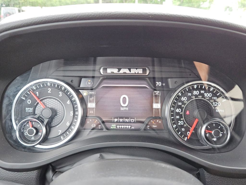 Used 2022 RAM 1500 Big Horn AWD/4WD image 23