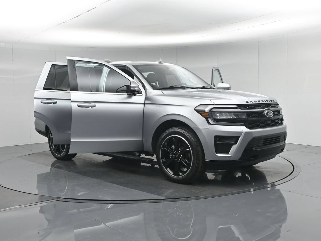 Certified 2023 Ford Expedition Limited AWD/4WD image 39