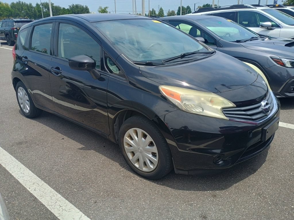 Used 2016 Nissan Versa Note SV FWD image 2